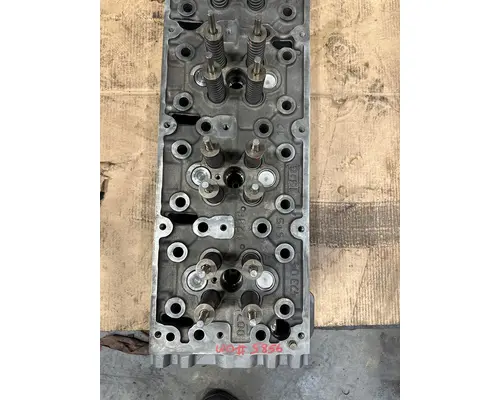 DETROIT DD15 Cylinder Head