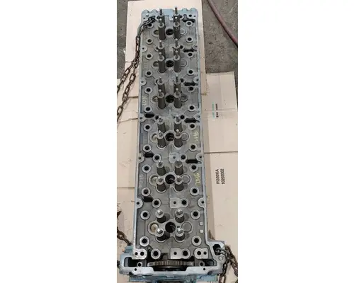 DETROIT DD15 Cylinder Head