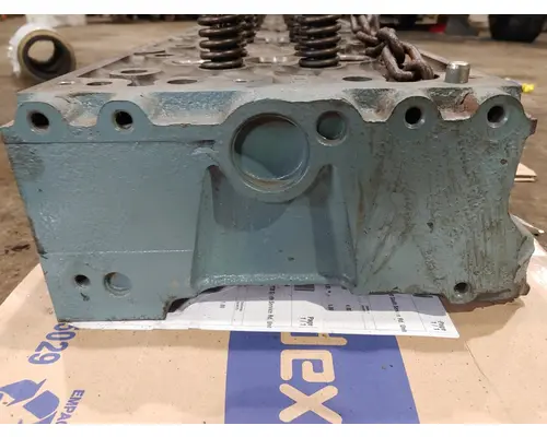 DETROIT DD15 Cylinder Head
