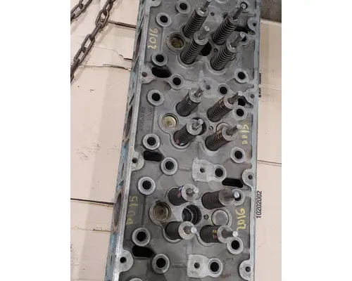 DETROIT DD15 Cylinder Head