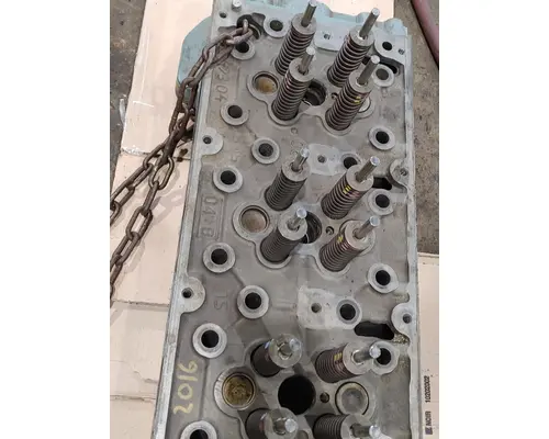DETROIT DD15 Cylinder Head