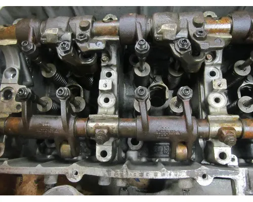 DETROIT DD15 Cylinder Head