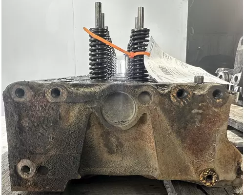 DETROIT DD15 Cylinder Head