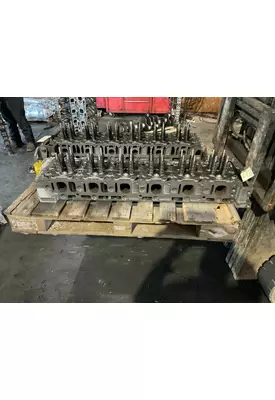 DETROIT DD15 Cylinder Head