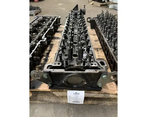 DETROIT DD15 Cylinder Head