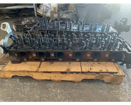 DETROIT DD15 Cylinder Head