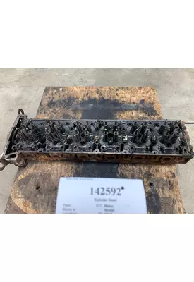 DETROIT DD15 Cylinder Head