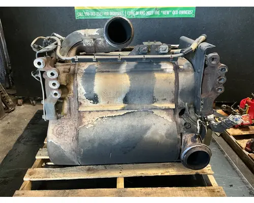 DETROIT DD15 DPF (Diesel Particulate Filter)