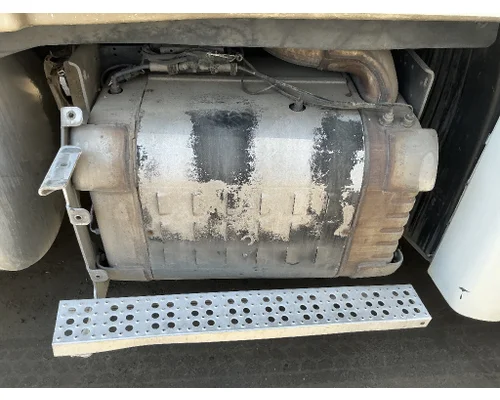 DETROIT DD15 DPF (Diesel Particulate Filter)
