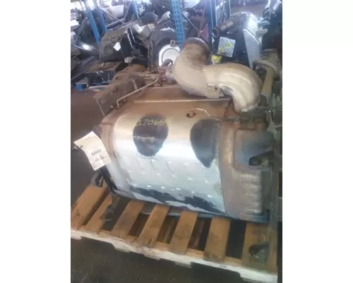 DETROIT DD15 DPF ASSEMBLY (DIESEL PARTICULATE FILTER)