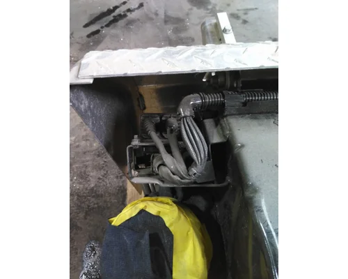 DETROIT DD15 DPF ASSEMBLY (DIESEL PARTICULATE FILTER)