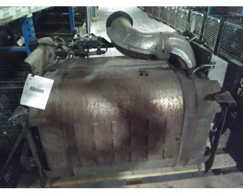 DETROIT DD15 DPF ASSEMBLY (DIESEL PARTICULATE FILTER)