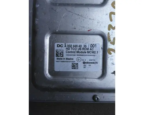 DETROIT DD15 ENGINE CONTROL MODULE (ECM)