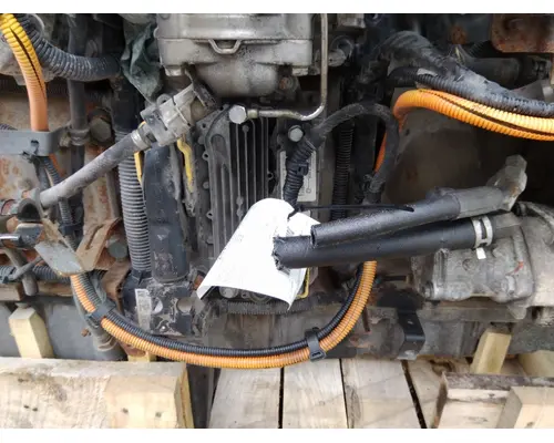 DETROIT DD15 ENGINE CONTROL MODULE (ECM)