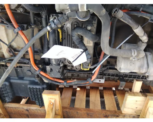 DETROIT DD15 ENGINE CONTROL MODULE (ECM)