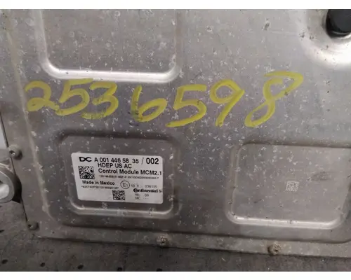 DETROIT DD15 ENGINE CONTROL MODULE (ECM)