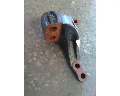 DETROIT DD15 ENGINE MOUNTS, ENGINE (REAR)