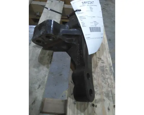 DETROIT DD15 ENGINE MOUNTS, ENGINE (REAR)