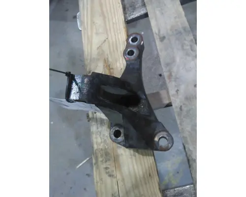 DETROIT DD15 ENGINE MOUNTS, ENGINE (REAR)