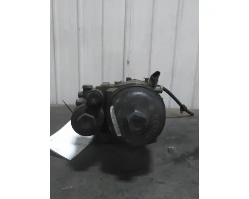 DETROIT DD15 ENGINE OIL COOLER