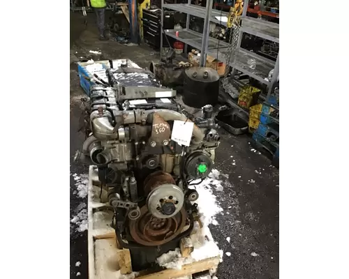 DETROIT DD15 Engine Assembly