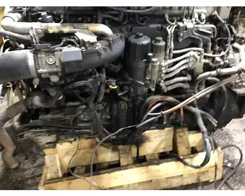 DETROIT DD15 Engine Assembly
