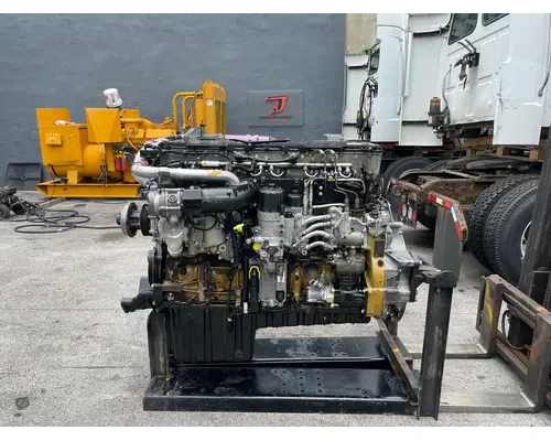 DETROIT DD15 Engine Assembly