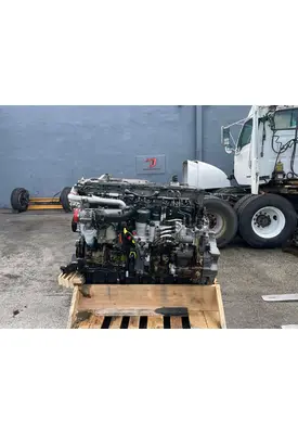 DETROIT DD15 Engine Assembly