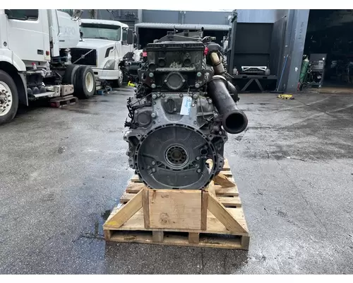 DETROIT DD15 Engine Assembly