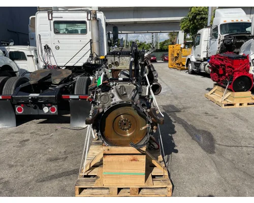 DETROIT DD15 Engine Assembly