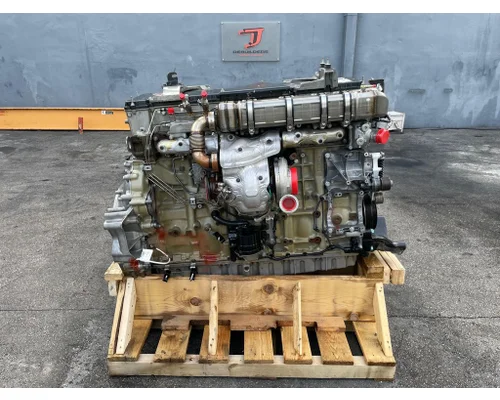 DETROIT DD15 Engine Assembly