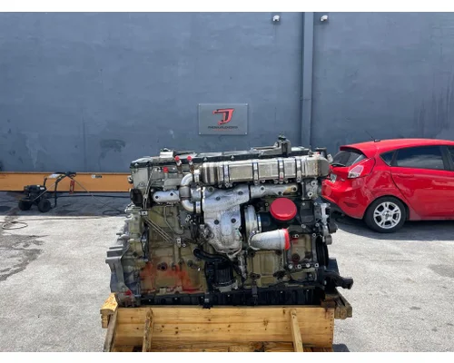 DETROIT DD15 Engine Assembly