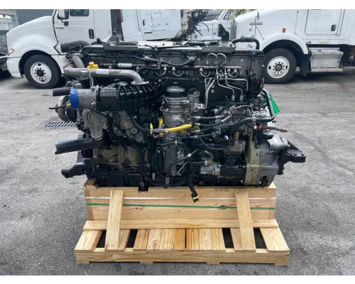 DETROIT DD15 Engine Assembly