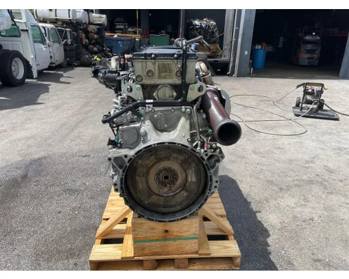 DETROIT DD15 Engine Assembly
