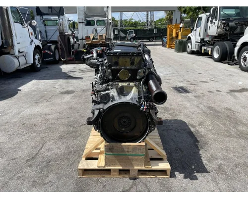 DETROIT DD15 Engine Assembly