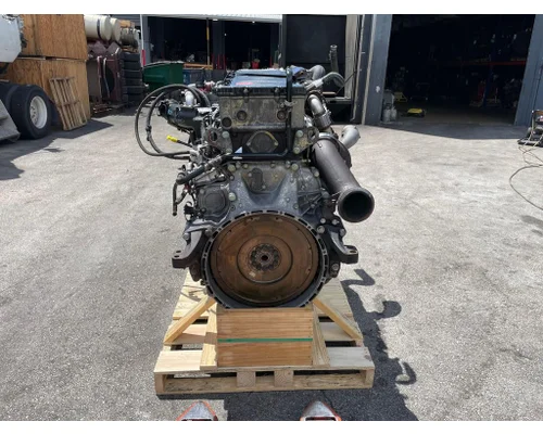 DETROIT DD15 Engine Assembly