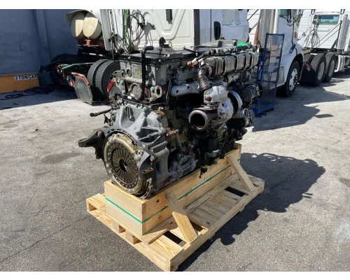 DETROIT DD15 Engine Assembly