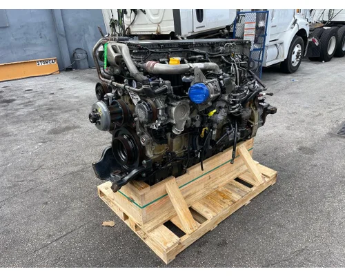 DETROIT DD15 Engine Assembly