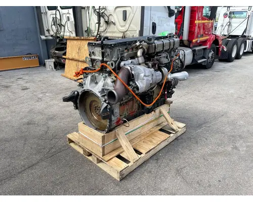 DETROIT DD15 Engine Assembly