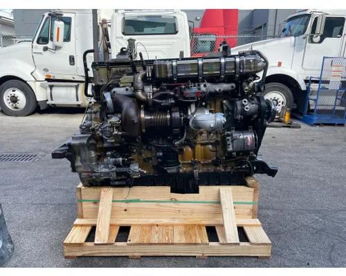 DETROIT DD15 Engine Assembly
