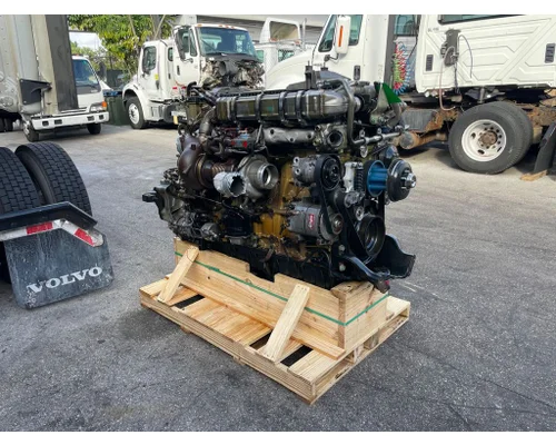 DETROIT DD15 Engine Assembly