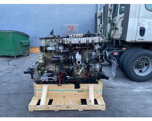 DETROIT DD15 Engine Assembly