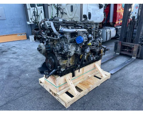 DETROIT DD15 Engine Assembly