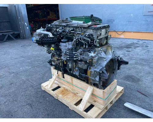 DETROIT DD15 Engine Assembly