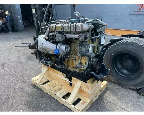 DETROIT DD15 Engine Assembly