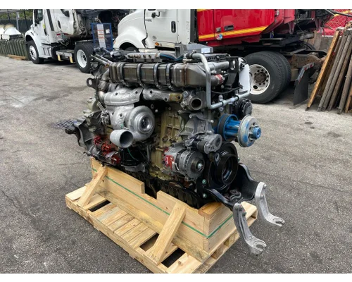 DETROIT DD15 Engine Assembly