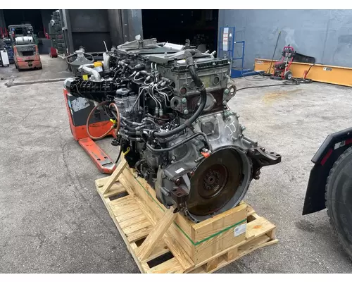 DETROIT DD15 Engine Assembly