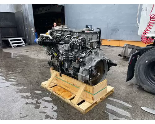 DETROIT DD15 Engine Assembly