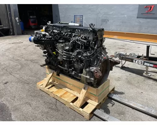 DETROIT DD15 Engine Assembly