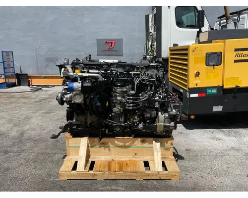 DETROIT DD15 Engine Assembly